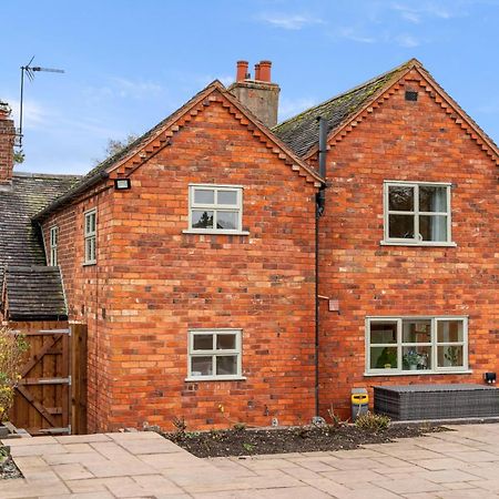 6Br Luxury Cottage, Hot Tubs, Hoar Cross, Staffordshire Newborough  외부 사진